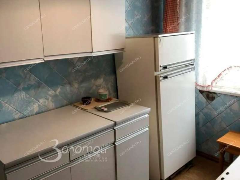 трёхкомнатная квартира на улице Академика Баха дом 11