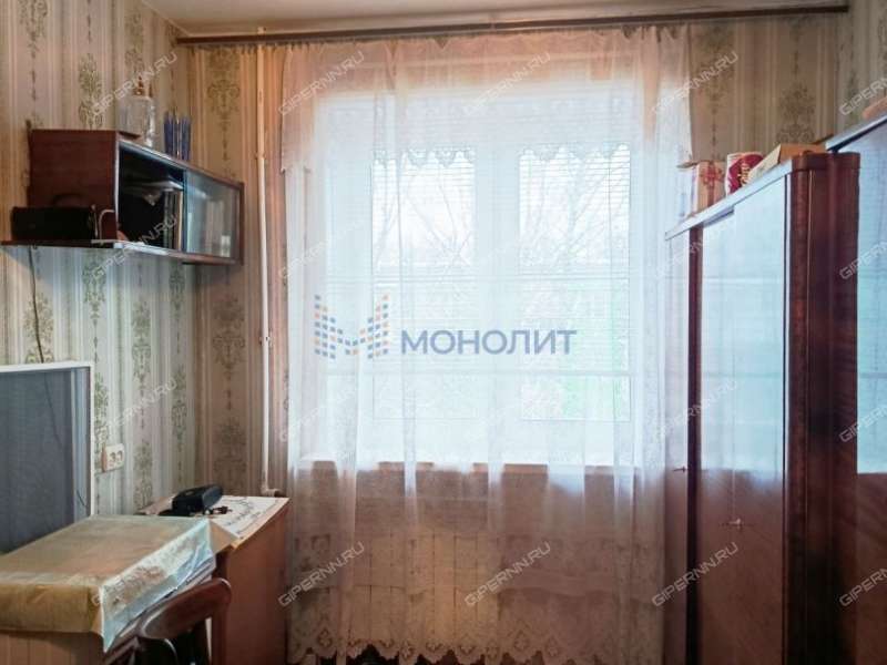 двухкомнатная квартира на улице Военных Комиссаров дом 3