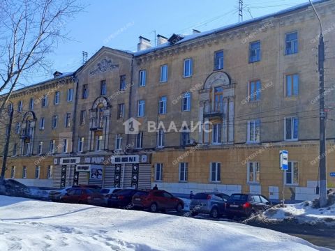 3-komnatnaya-ul-gvardeycev-d-8 фото