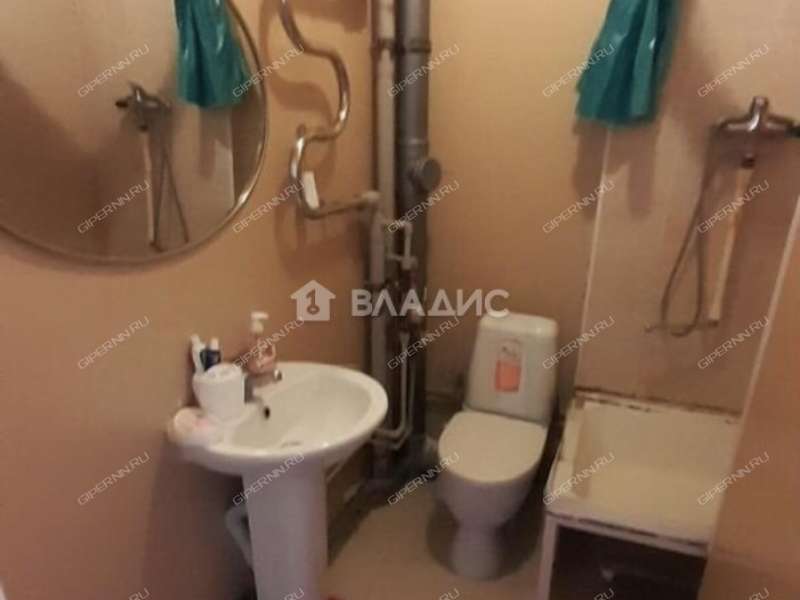 однокомнатная квартира на Бурнаковской улице дом 57