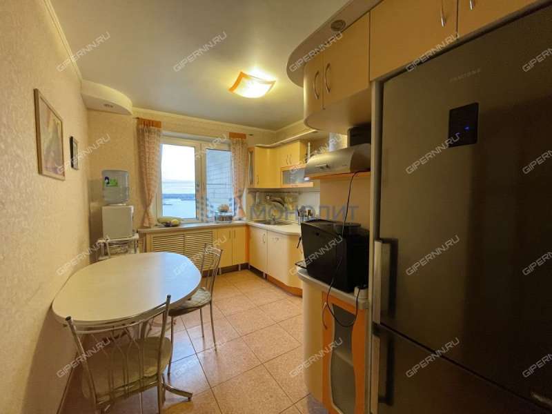 пятикомнатная квартира на Волжской набережной дом 9