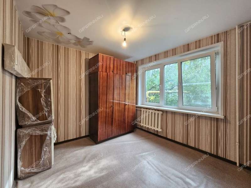 трёхкомнатная квартира на улице Мельникова дом 18