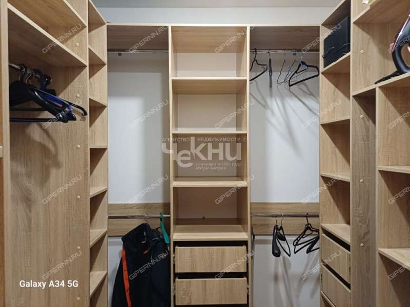 однокомнатная квартира на улице Коминтерна дом 99