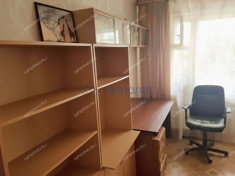 четырёхкомнатная квартира на улице Богдановича дом 1 к2