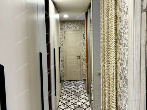 3-komnatnaya-ul-burevestnika-d-16 фото