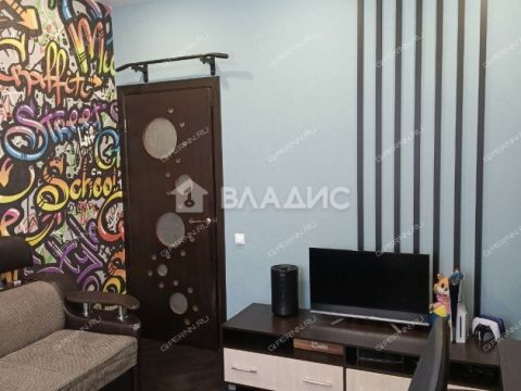 3-komnatnaya-ul-rodionova-d-39 фото