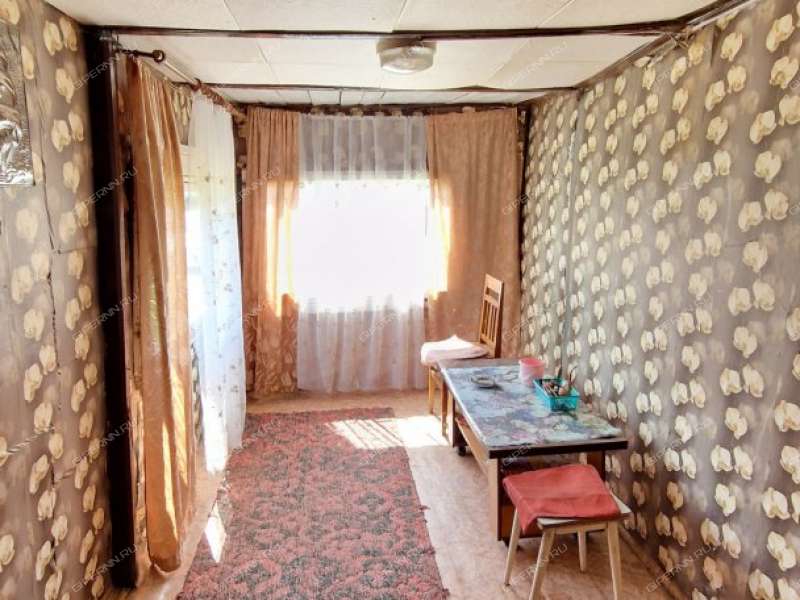 дом на 14 село Большое Мокрое