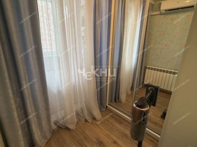 трёхкомнатная квартира на улице Тимирязева дом 1