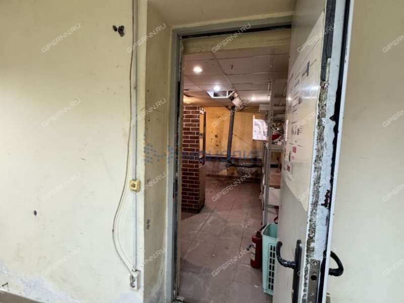 помещение под помещение свободного назначения, торговую площадь на Московском шоссе