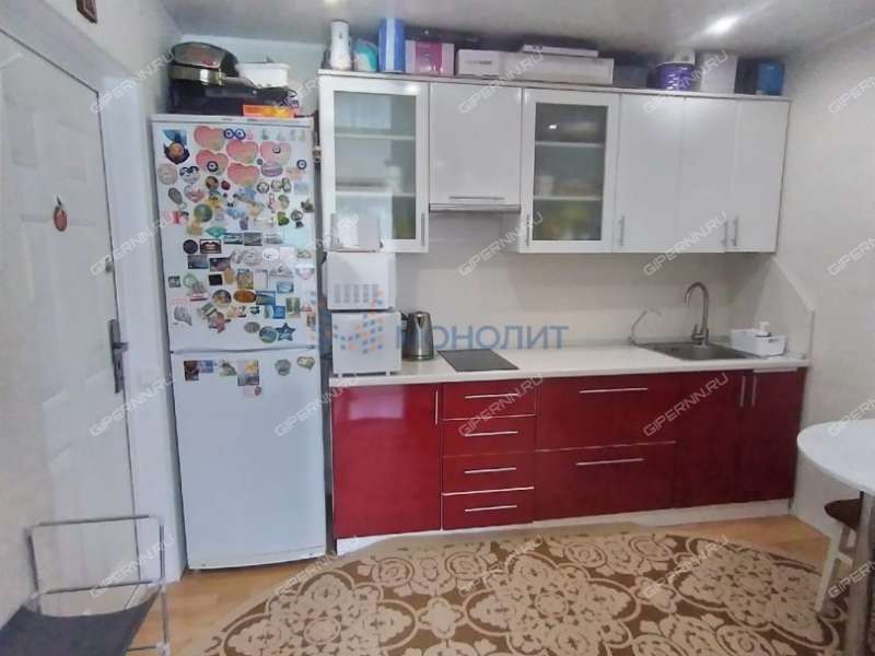 комната в доме 30 на Ясной улице