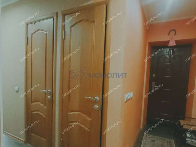 трёхкомнатная квартира на улице Переходникова дом 27