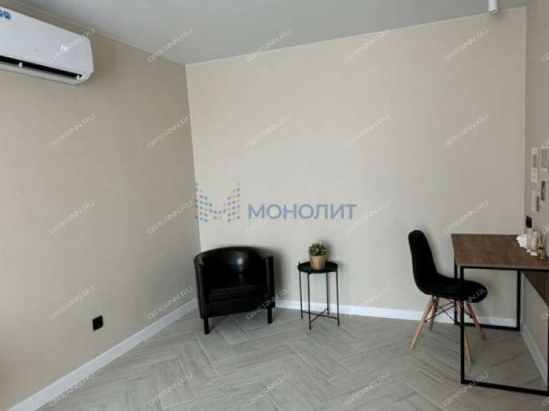 двухкомнатная квартира на площади Максима Горького дом 4/2