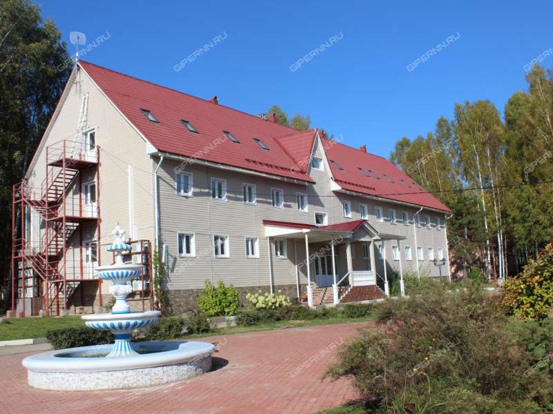 имущественный комплекс под недвижимость под гостиничный бизнес на  деревня Хмелевка