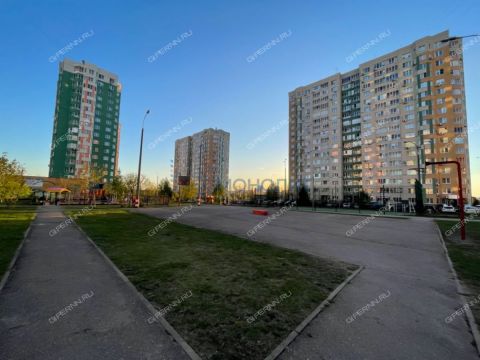 2-komnatnaya-ul-verhnepecherskaya-d-13-k1 фото