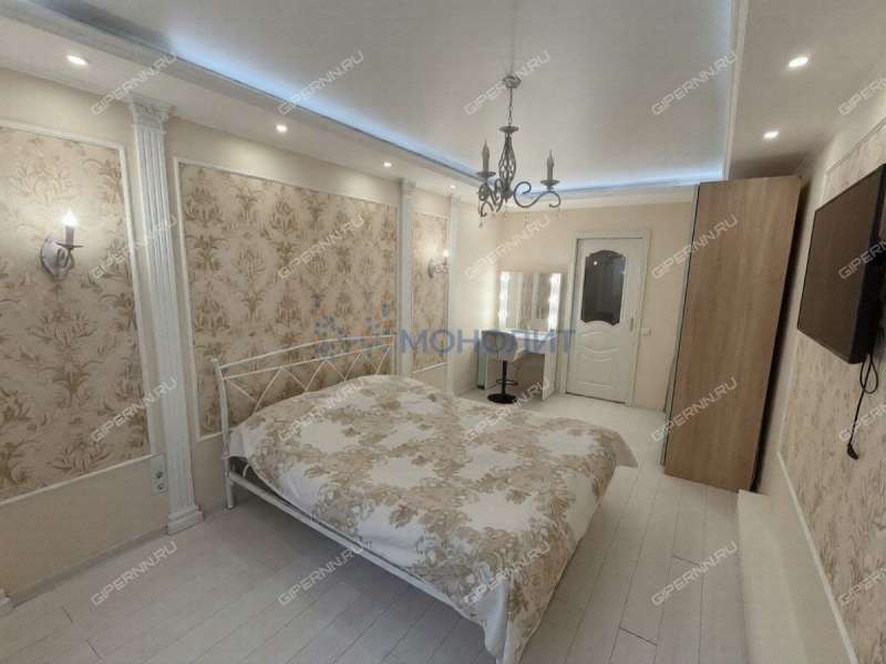 четырёхкомнатная квартира на улице Голубева дом 4