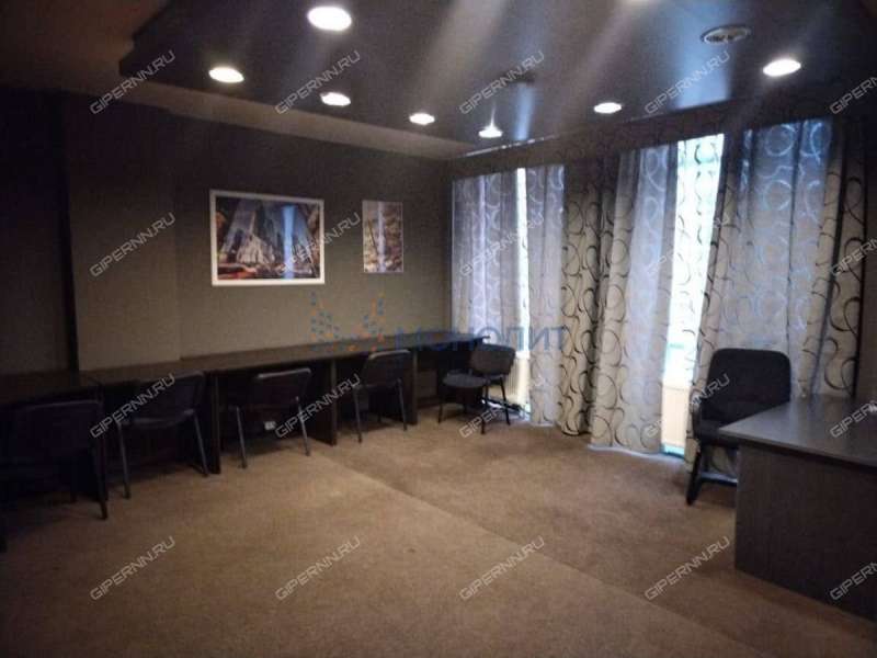 четырёхкомнатная квартира на улице Минина дом 10в