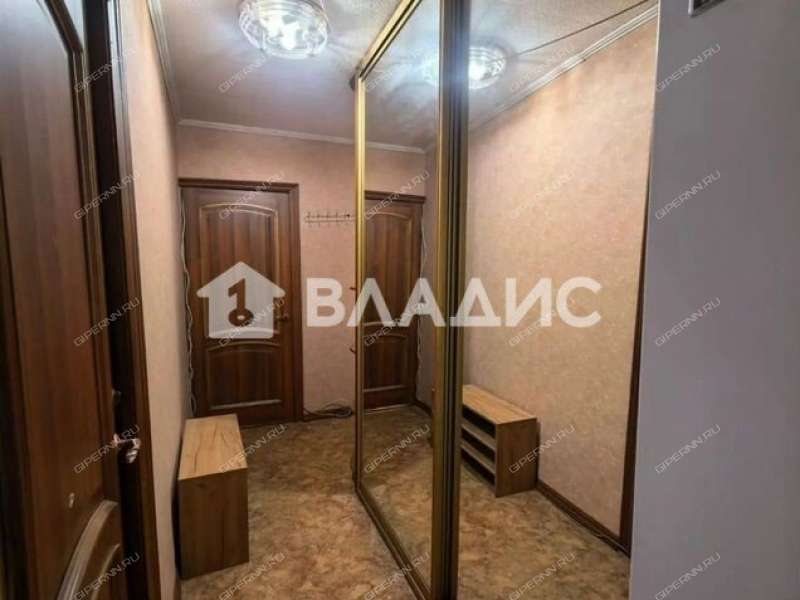 двухкомнатная квартира на улице Белинского дом 93