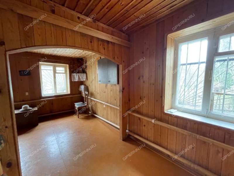 дом на улице Свободы село Работки