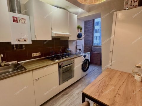 3-komnatnaya-ul-piskunova-d-3-k1 фото