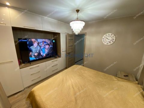 3-komnatnaya-b-r-60-letiya-oktyabrya-d-21-k2 фото