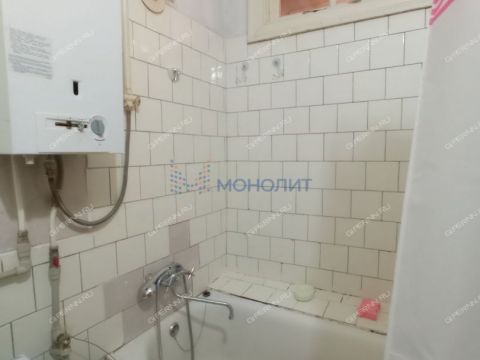 2-komnatnaya-prosp-gagarina-d-106 фото