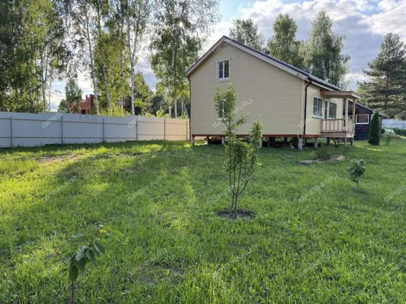 дом на улице Дачная деревня Зубаниха