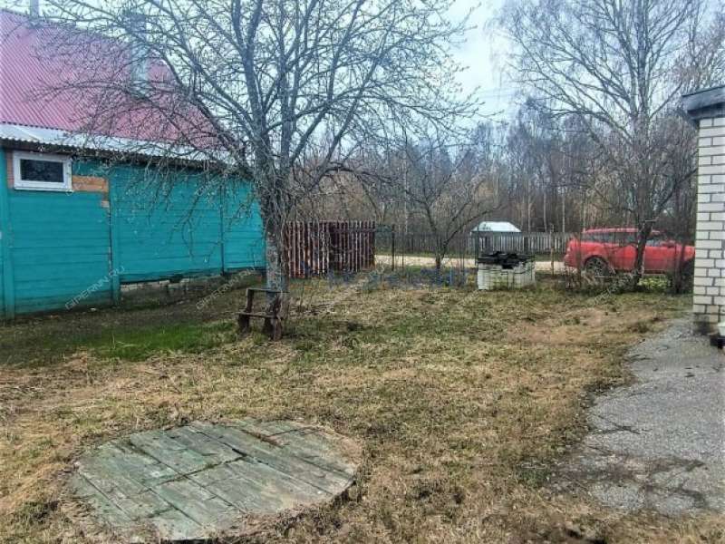 дом на - деревня Долгово