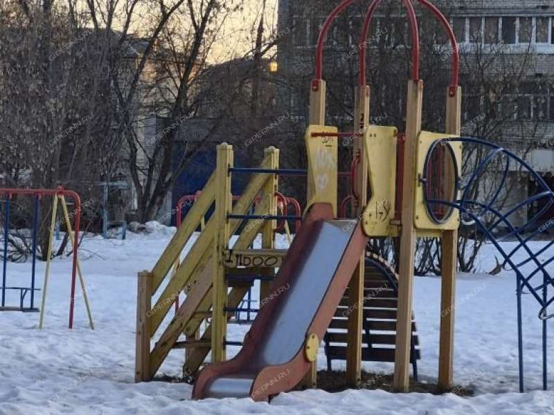 трёхкомнатная квартира на улице Юлиуса Фучика дом 21