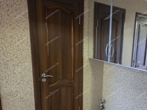 3-komnatnaya-ul-rodionova-d-17-k4 фото