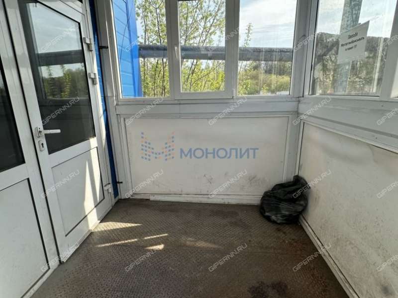 имущественный комплекс под склад, производственную площадь на улице Маршала Голованова