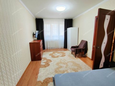 1-komnatnaya-nab-volzhskaya-d-7 фото