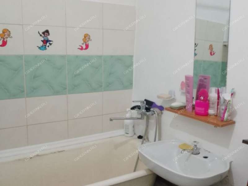 двухкомнатная квартира на Снежной улице дом 35  к1