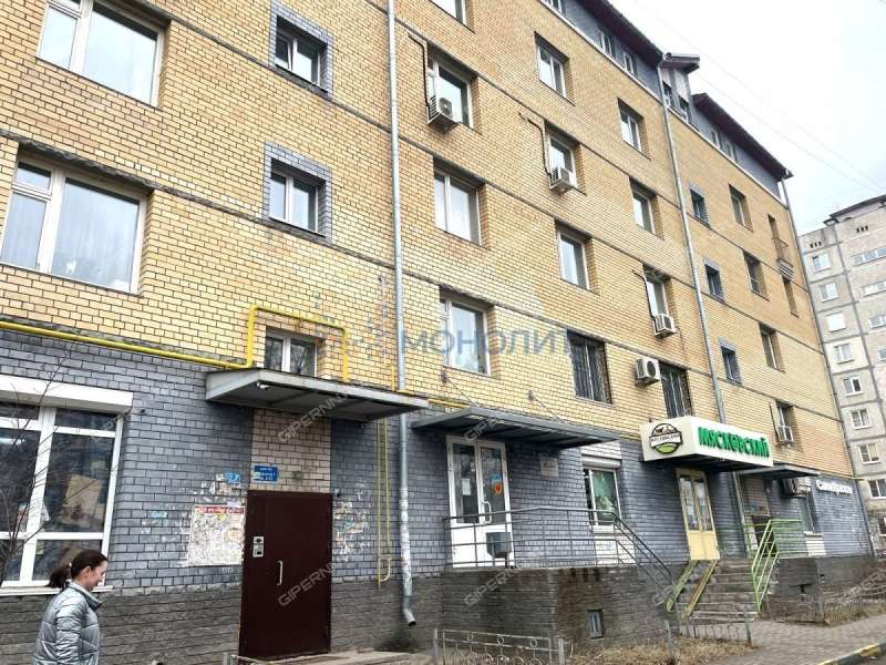 трёхкомнатная квартира на Союзном проспекте дом 9А