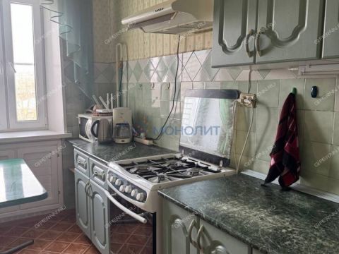 2-komnatnaya-ul-svirskaya-d-14 фото