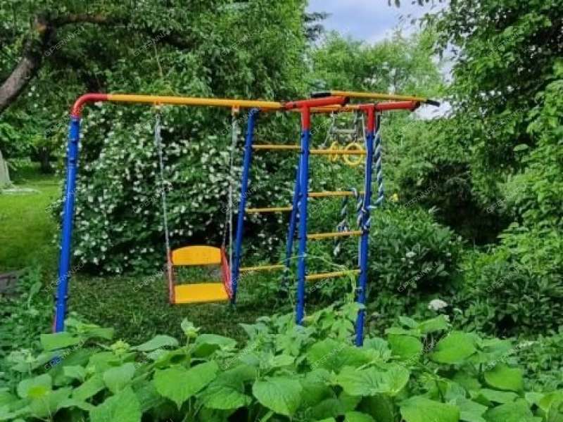 дом на Магистральной улице село Доскино