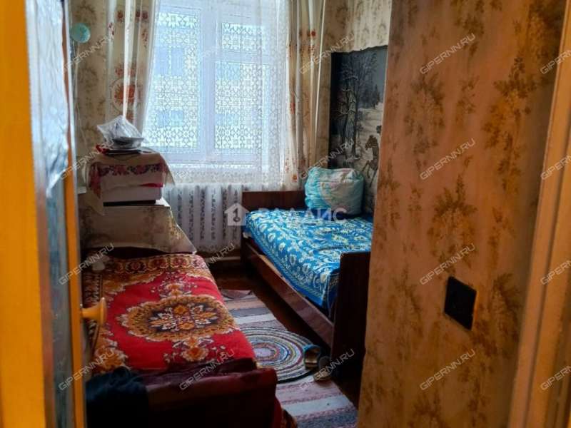 трёхкомнатная квартира на улице Тургенева дом 22 город Семёнов