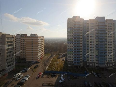 1-komnatnaya-ul-vyatskaya-d-1 фото