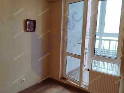 1-komnatnaya-ul-rodionova-d-178 фото