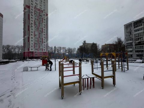 1-komnatnaya-b-r-60-letiya-oktyabrya-d-21-k2 фото