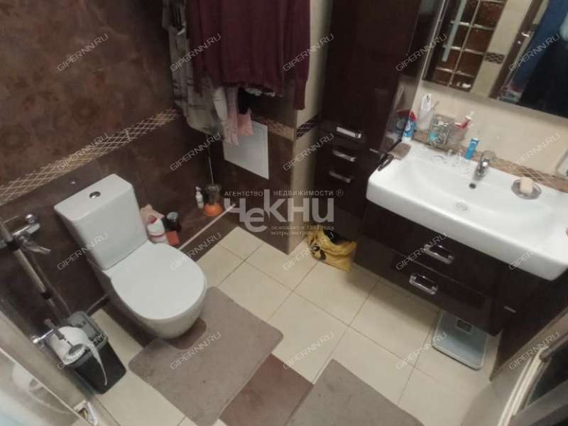 трёхкомнатная квартира на улице Тимирязева дом 7 к4