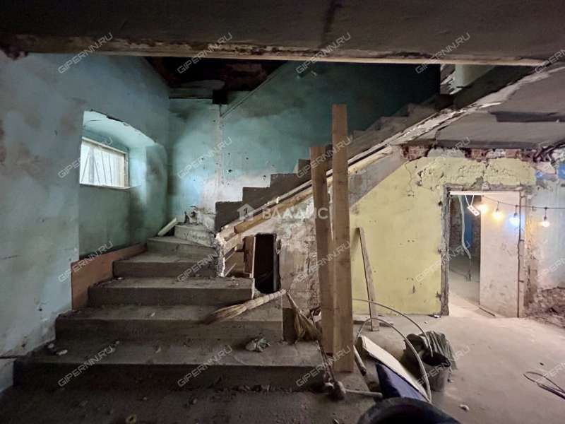 здание под офис, торговую площадь на Гордеевской улице