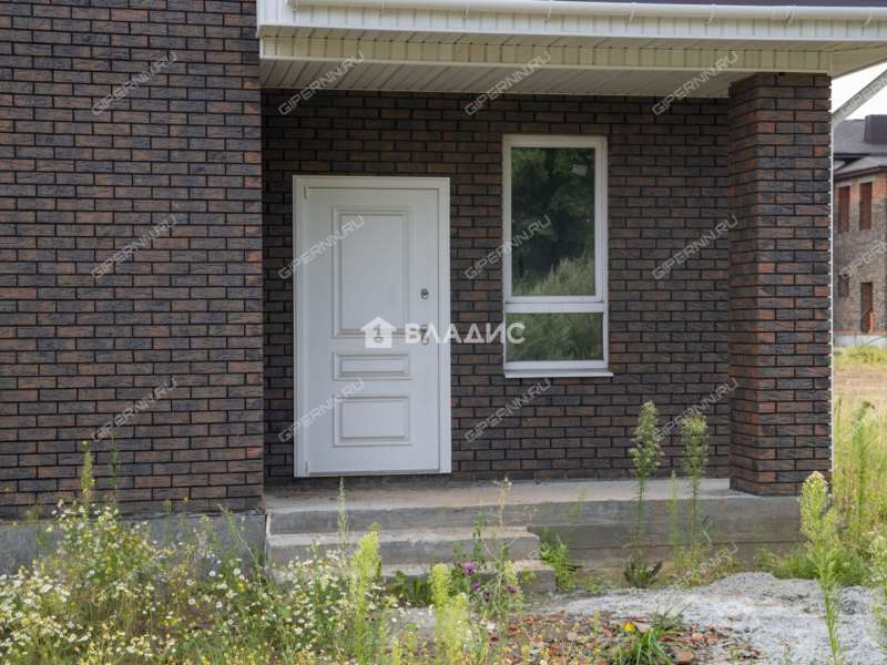 дом на улице Горная деревня Ржавка