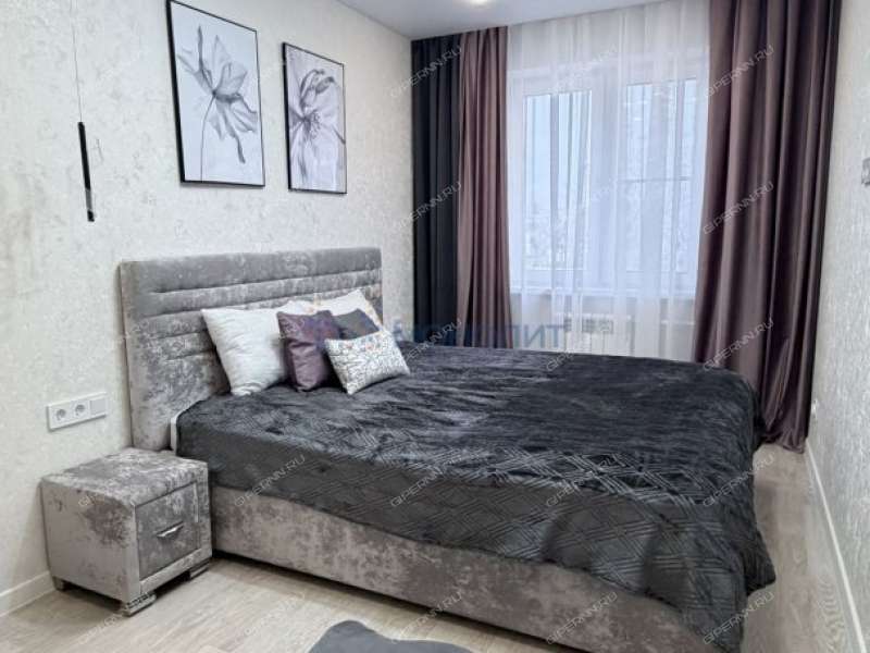 двухкомнатная квартира на улице Сергея Есенина дом 3