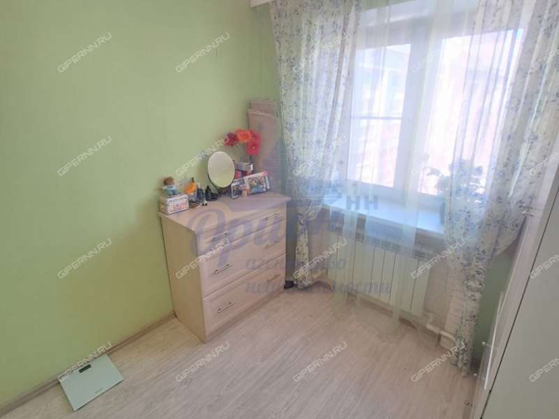 трёхкомнатная квартира на улице Заломова дом 4