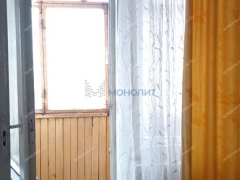 3-komnatnaya-ul-pyatigorskaya-d-10 фото