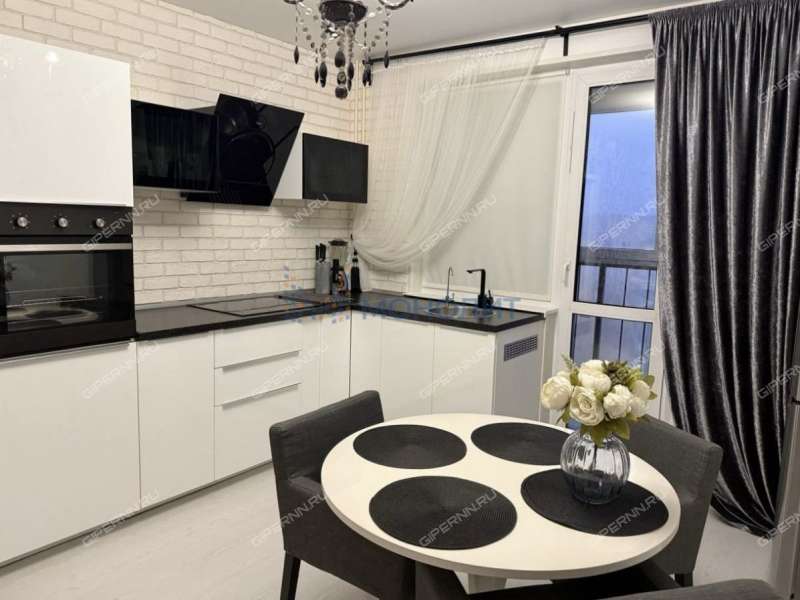 однокомнатная квартира на Бурнаковской улице дом 93