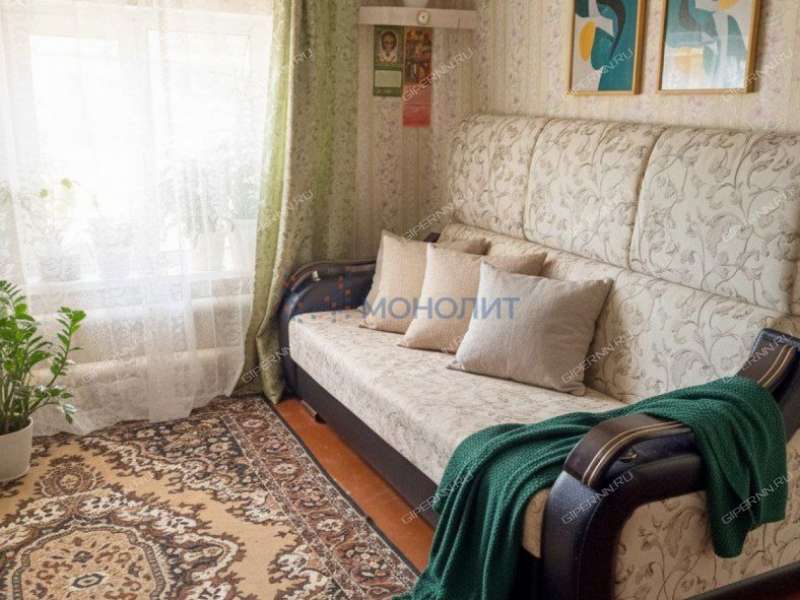 дом на улице Озерная посёлок Железнодорожный (Ситниковский сельсовет