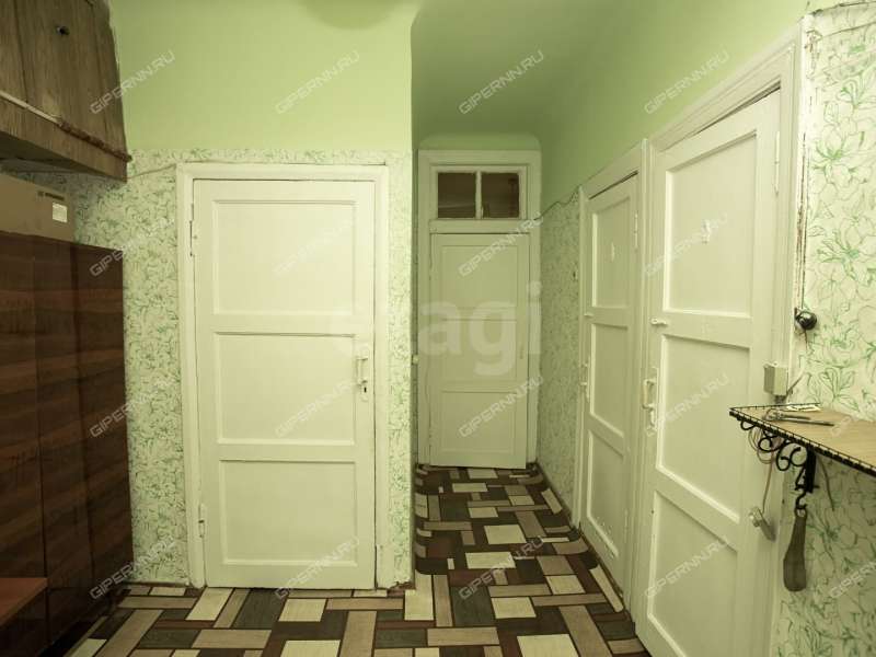 трёхкомнатная квартира на улице Страж Революции дом 23