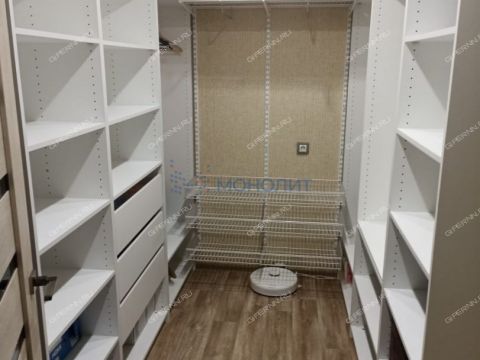 3-komnatnaya-ul-radio-d-2-k2 фото