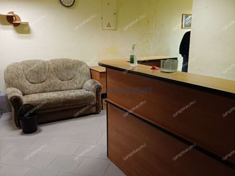 помещение под помещение свободного назначения на улице Невзоровых